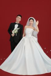 -麦田·婚纱摄影(天河新天地店)