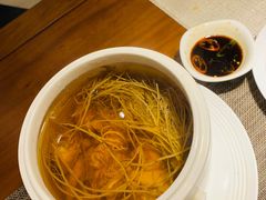 养肝草炖清远鸡-皓粤臻品荟·地道广东菜
