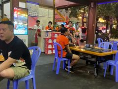 -石屏老字号4号包浆豆腐美食城(泼水广场店)