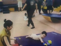 -爱威盛亲子俱乐部·纽约国际早托中心