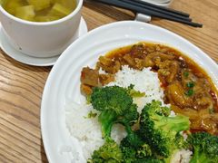 -裕记烧腊连锁餐饮(国商分店)