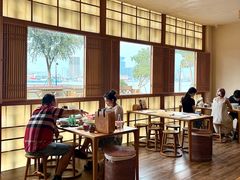 -蟹家大院 · 独揽江景(滨江店)