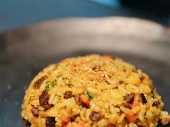-铭牛烧肉·和牛海鲜自助(高新月牙湖店)