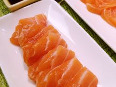 -华邑酒店·鲜艳全日自助餐厅