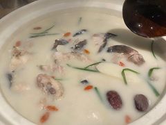 江团鱼炖汤-老阿爸鲜鱼土菜(昆山花桥店)
