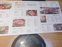 -呷哺呷哺(万达新世界店)