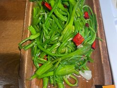 -隔壁老王·家常云南菜(皇冠店)