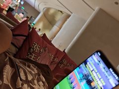 -涨巢·潮玩水疗局