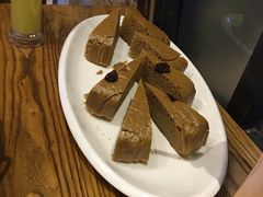 -春天里·老街坊餐厅(港隆广场店)
