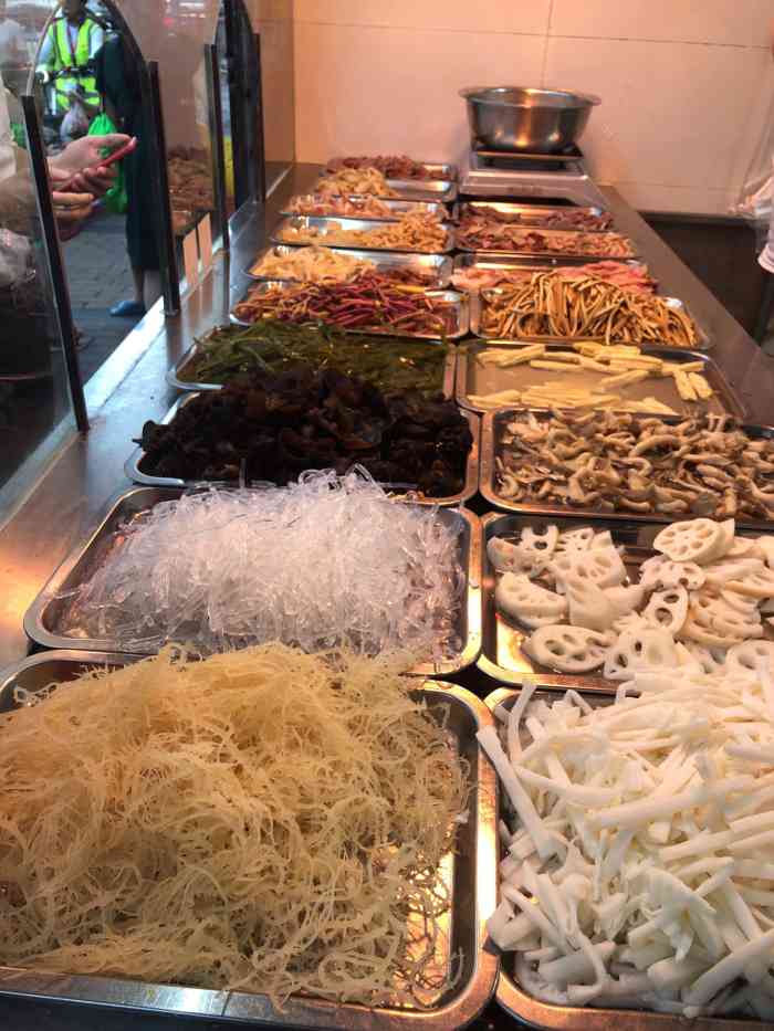 曾记重庆凉拌菜-"妈妈推荐的四川风味凉菜铺,说来市面上这种.