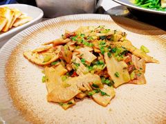 炒西双版纳金刚笋-半山腰·云南菜(侨福芳草地店)
