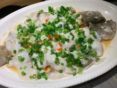 葱油淋鲈鱼-岭南真味·匠心粤菜(K11店)