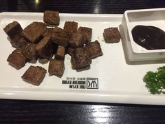 -HIHE Bistro·Oyster Bar(华熙live店)