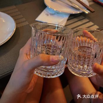 推荐吃气氛、出品、环境的一家餐厅