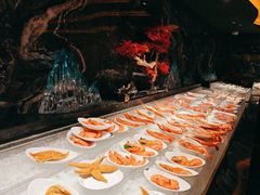 -雍容荟帝王蟹活龙虾展台自助(IFS黑金店)