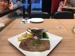 -必胜客(阿罗海店)