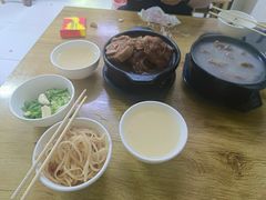 -赵家牛肉砂锅(台西三路店)