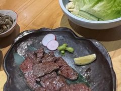 -久居·炭火烤肉(景辰大厦店)