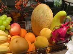 -浅深(世茂滨江精品店)