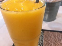 芒果冰沙-Cafe de Thaan Aoan