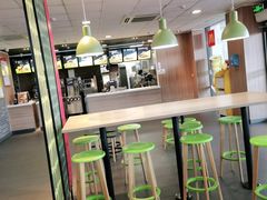 大堂-麦当劳(庐山服务区店)