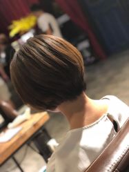 -侨治发型