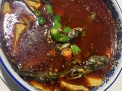 -铜锣湾·有麝自然香(渝北财富中心店)