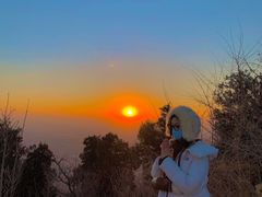 -鬼笑石后山停车场
