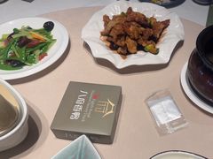 -八府香鸭·啫啫煲(华山路店)