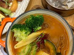 -秘密旅行Bonjour(黑金冠 江南西店)