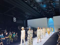 -欢乐海岸椰林沙滩-2025湾区超级灯会