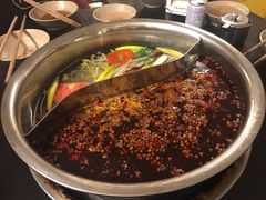 -岗上渣渣老火锅(两路口店)