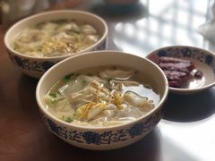 鸡汤三鲜馄饨-王興記(中山路店)
