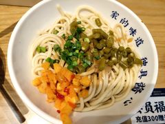 武汉热干面-文叔·湖北名小吃·小龙虾(华强北店)