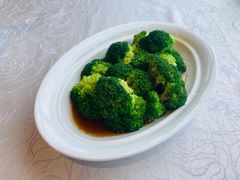 -荣誉海鲜酒楼(海湾店)
