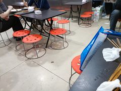 大堂-郭记小街麻辣烫(南小街总店)