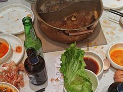 -小茉庐和牛自助火锅(龙湖万达店)