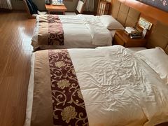 -华山御温泉度假村