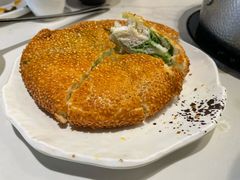 -德林酸菜鱼火锅(南丹店)