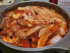-刘姐啤酒鱼民族演艺餐厅(西街总店)