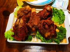 东北特色酱大骨-雪乡阁东北农家菜(颛桥约好休闲街店)
