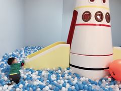 -小门牙好性格托育(北外滩中心)