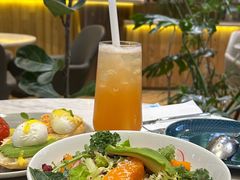 -théATRE茶聚场·餐厅(环球金融中心店)