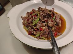 -佬麻雀·剁椒鱼头(京基KK One店)