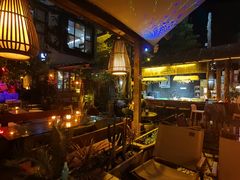 -城墙外BAR