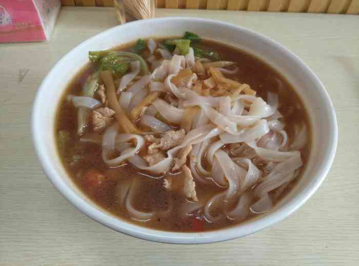 粉嘟嘟牛肉粉老友粉-"粉的味道还是蛮合适的,虽然牛肉粉的肉不是.