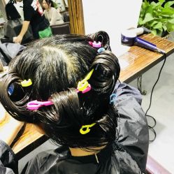 -Moyue HAIR SALON