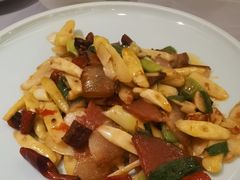 腊肉炒笋尖-贵州大厦贵州厅(樱花园西街店)
