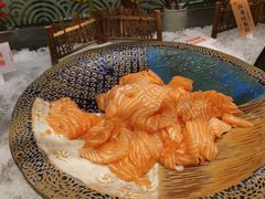 三文鱼刺身-四海一家自助餐(益田假日广场店)