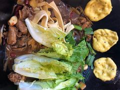 -曹丞相·地锅鸡·地锅鱼(武林店)